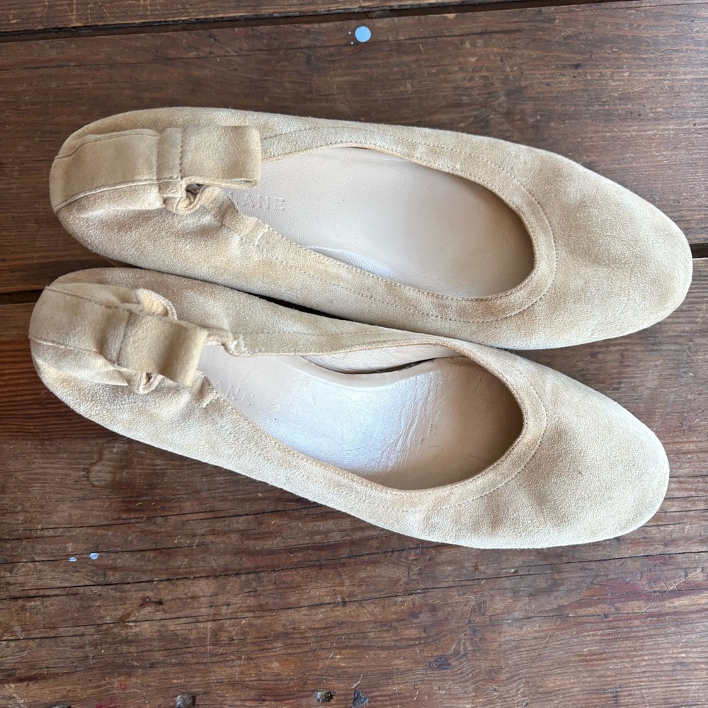 Everlane Tan Suede Day Heel - Picture 4 of 12
